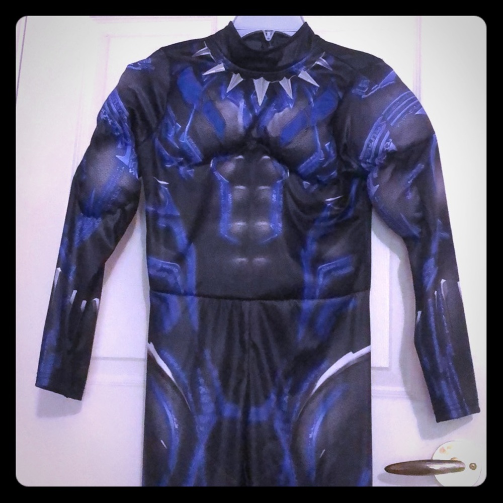Light up Black Panther costume size 9/10
